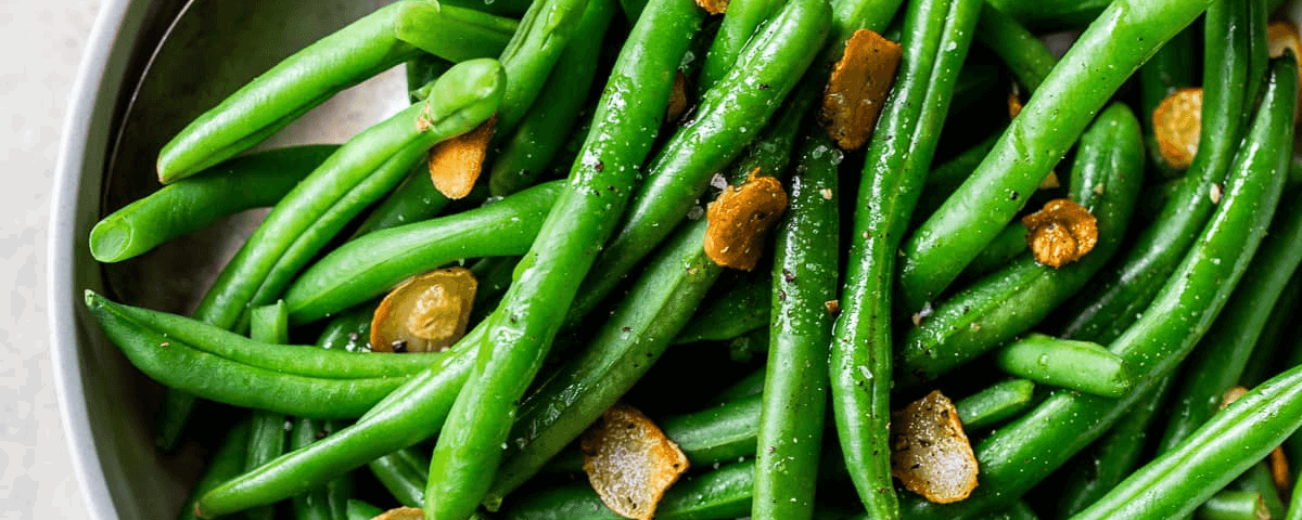 String Beans with Garlic and Oil | Forked